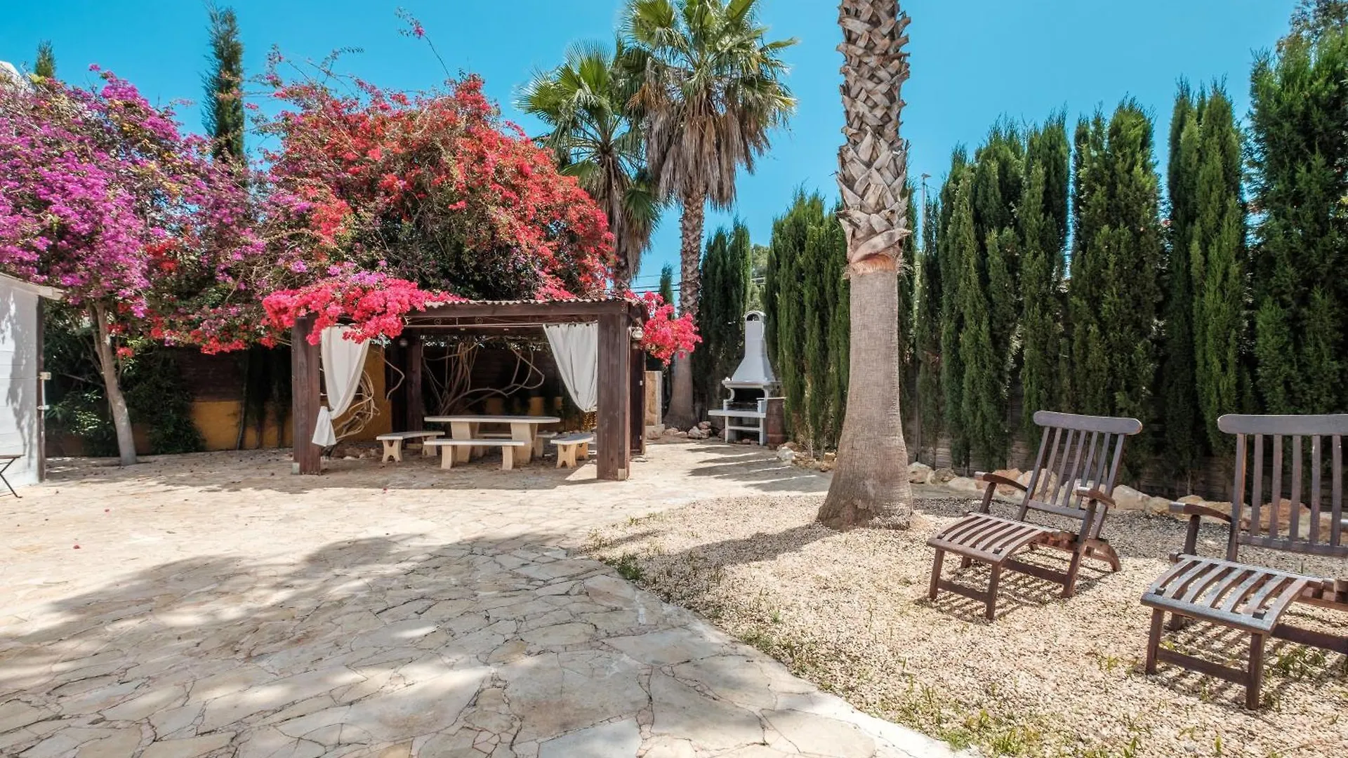 סנטה אאולריה דס ריו Villa Alba