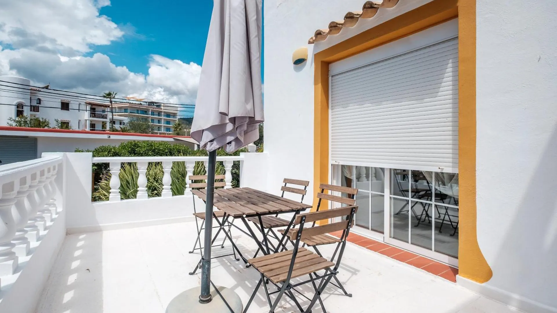 סנטה אאולריה דס ריו Villa Alba  סנטה אאולריה דס ריו