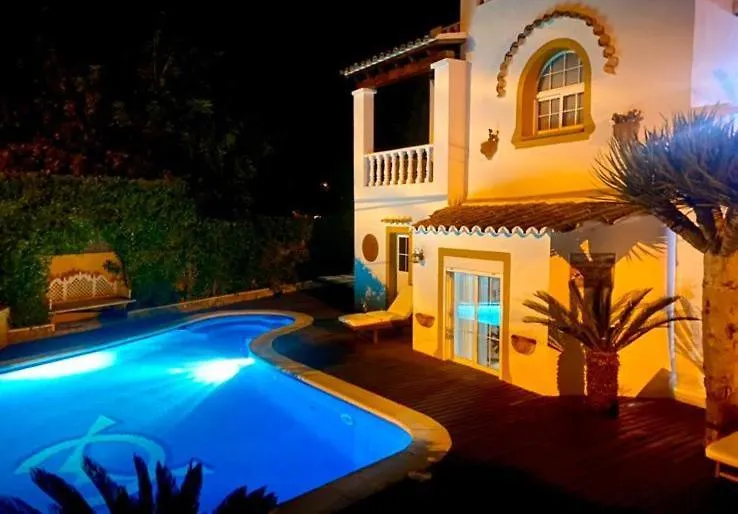 סנטה אאולריה דס ריו Villa Alba ספרד